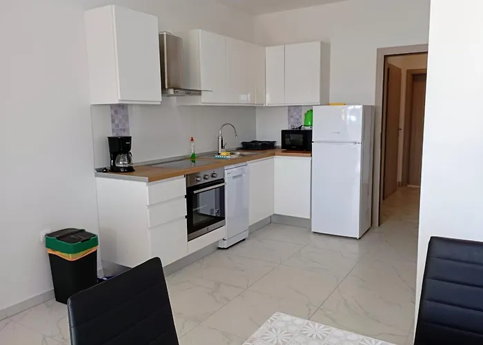 Immaculate 2-bed In Okrug Gornji Apartment Trogir