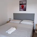 Immaculate 2-bed In Okrug Gornji Lejlighed Trogir